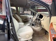 TOYOTA INNOVA 2.0 G 2010