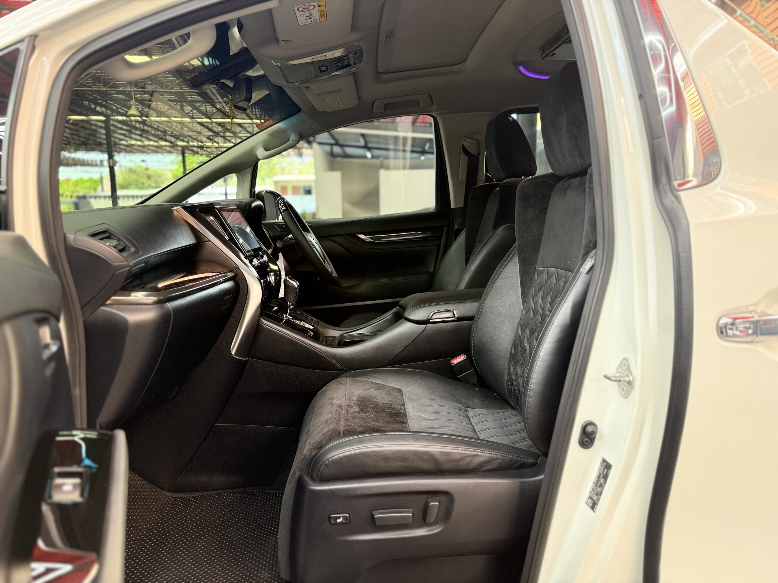 ALPHARD 2.5 SC PACKAGE 2016