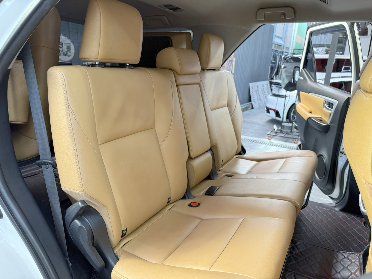 FORTUNER 2.8 V 4WD 2016