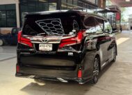 TOYOTA ALPHARD 2.5 HYBRID E-FOUR 2016