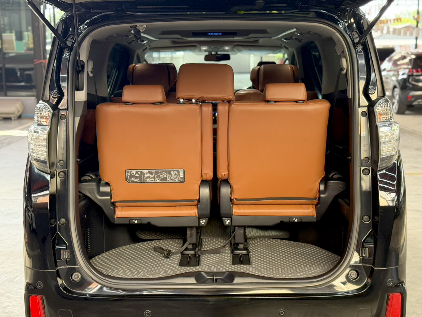 TOYOTA VELLFIRE 2.5  Z-G EDITION 2015