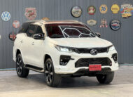 FORTUNER 2.8 GR Sport (Black Top) 4WD 2022