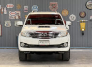 FORTUNER 2.5 V 2WD 2015