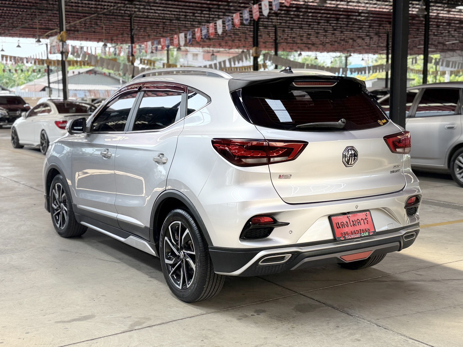 MG ZS 1.5 X+ SUNROOF 2022