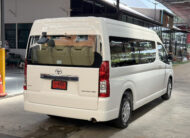 COMMUTER 2.8 Van 2026