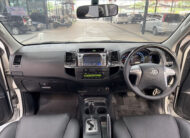 FORTUNER 2.5 V 2WD 2015