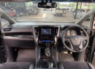 ALPHARD 2.5 SR HYBRID E-FOUR 2015