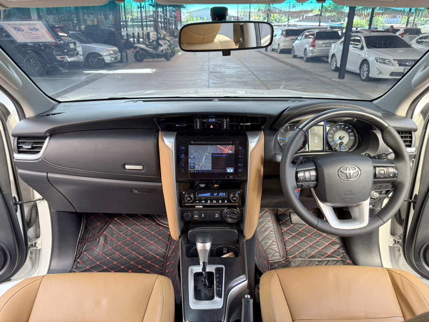 FORTUNER 2.8 V 4WD 2016