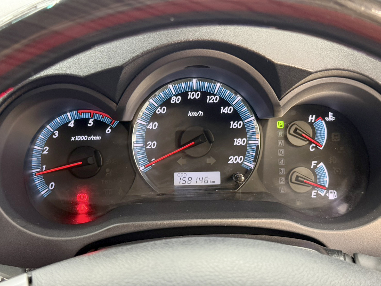 FORTUNER 2.5 V 2WD 2015