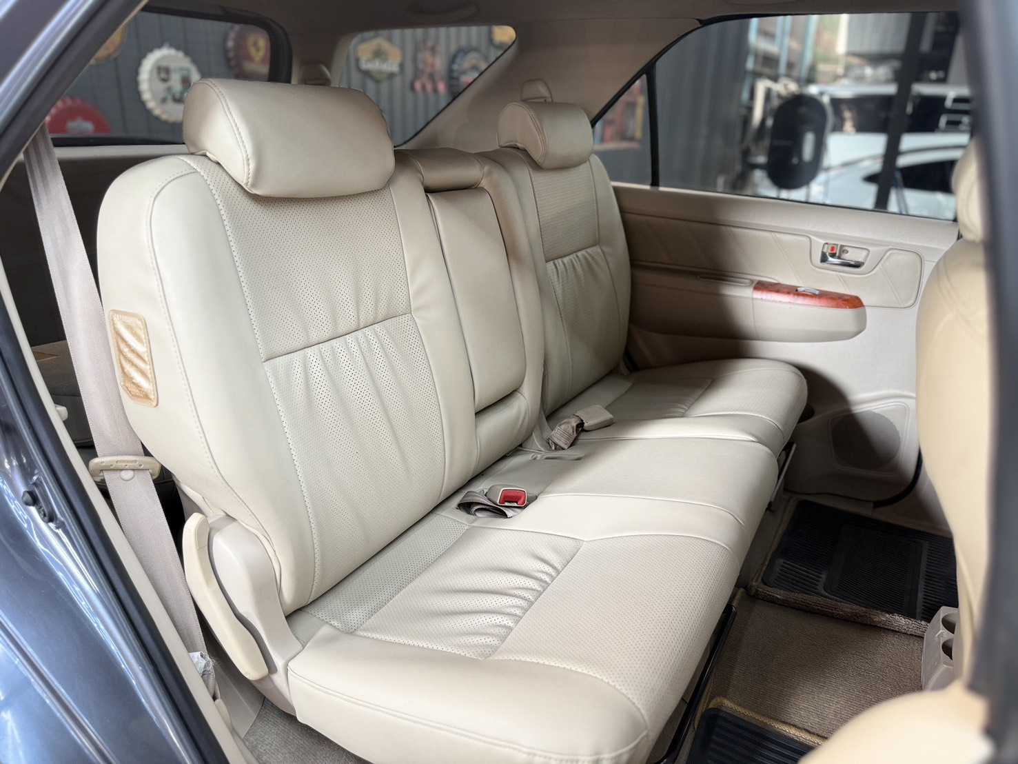 TOYOTA FORTUNER 2.7 V 4WD 2006