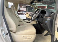 TOYOTA ALPHARD 2.5 HYBRID X 4WD 2019