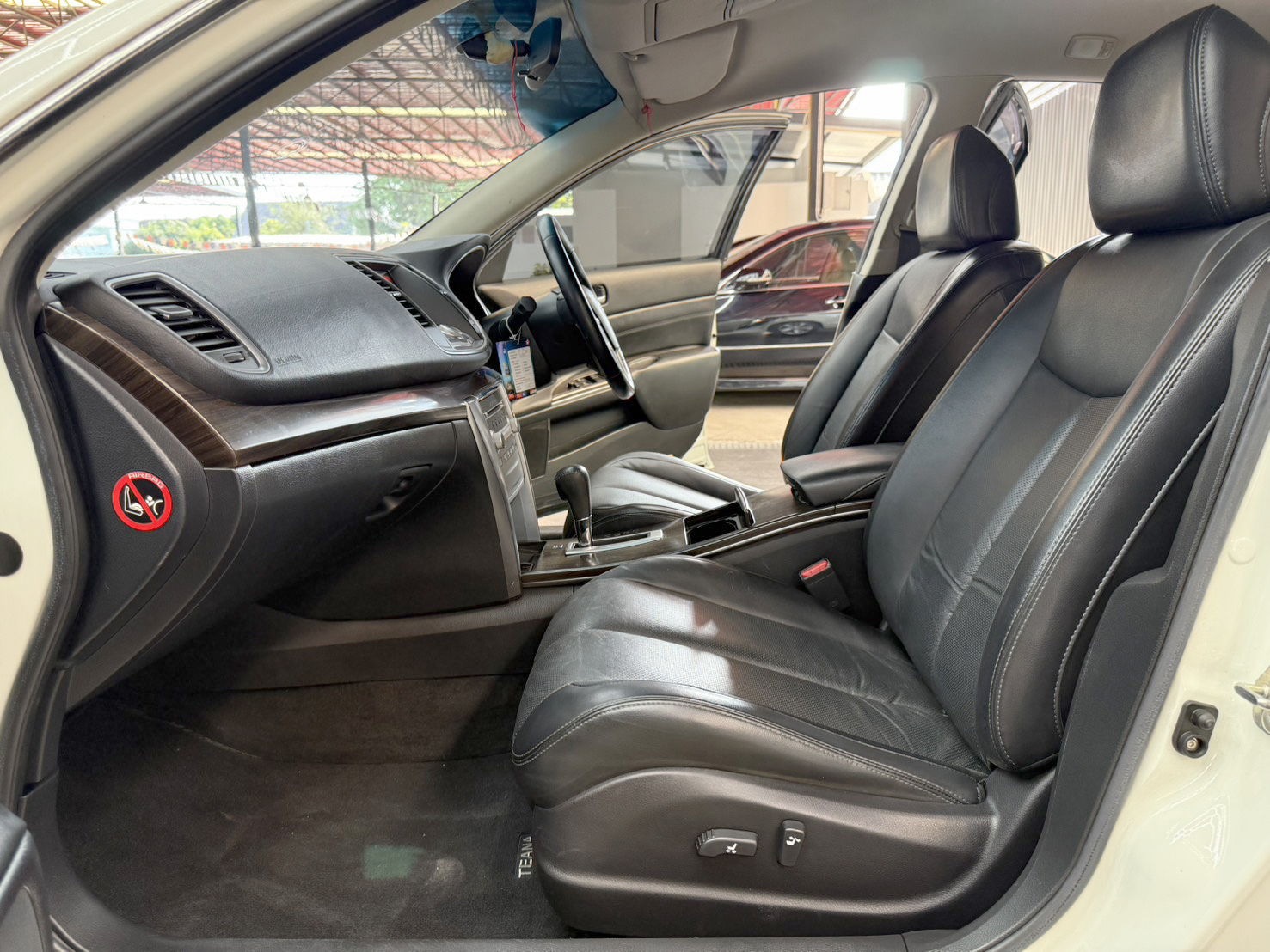 NISSAN TEANA 2.0 XL ปี2012