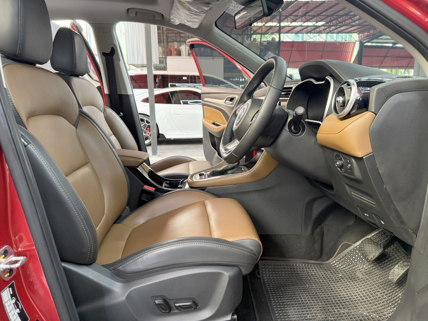 MG ZS 1.5 X+ SUNROOF 2022