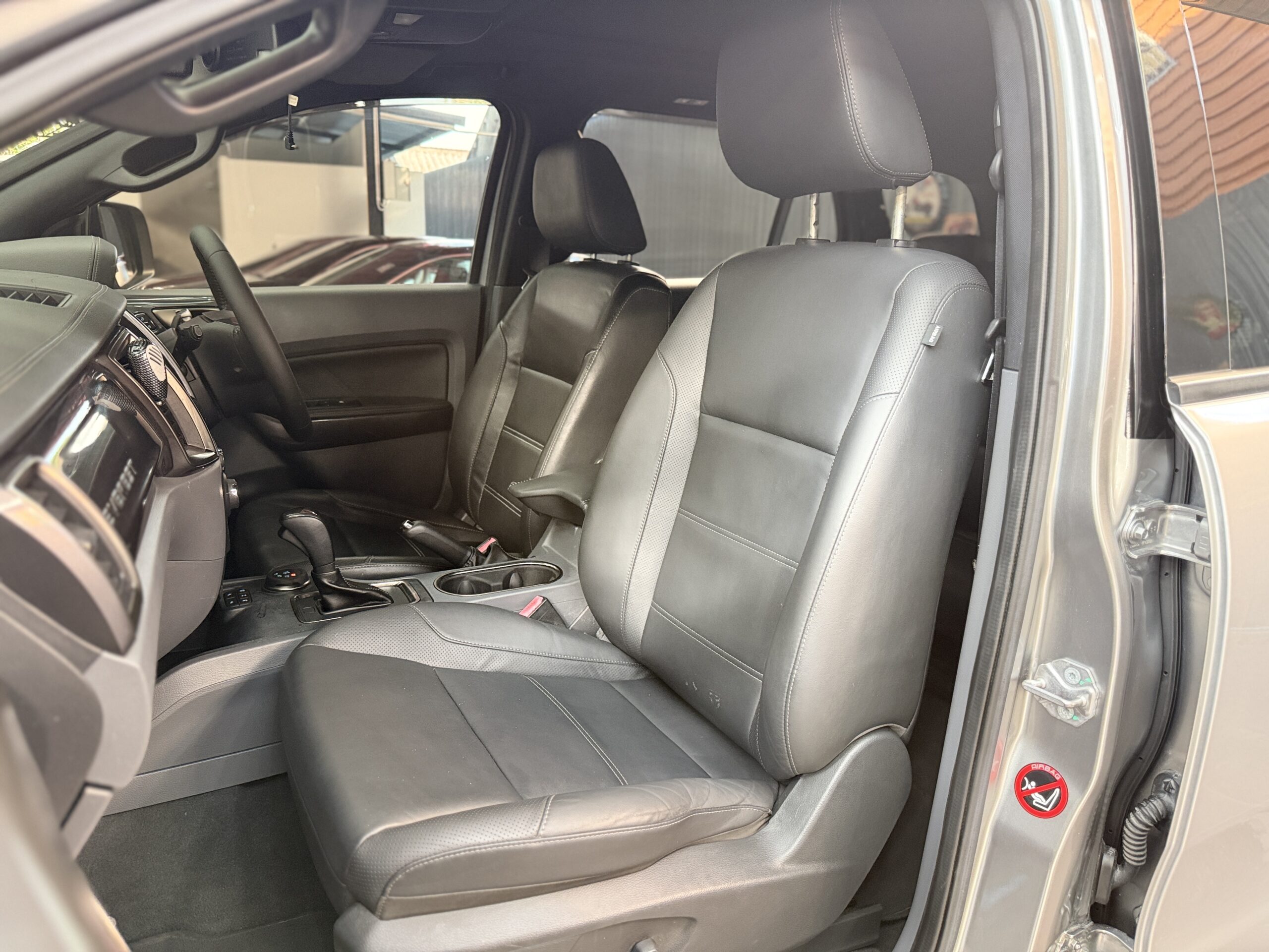 FORD EVEREST 3.2 Titanium+ 4WD 2017