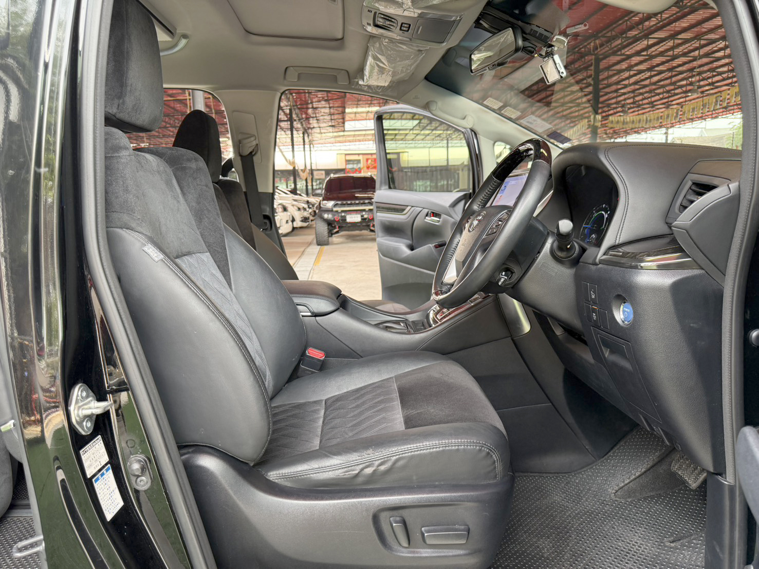 TOYOTA VELLFIRE 2.5  Z-G EDITION 2025