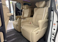 TOYOTA ALPHARD 2.5 HYBRID E-FOUR 2018