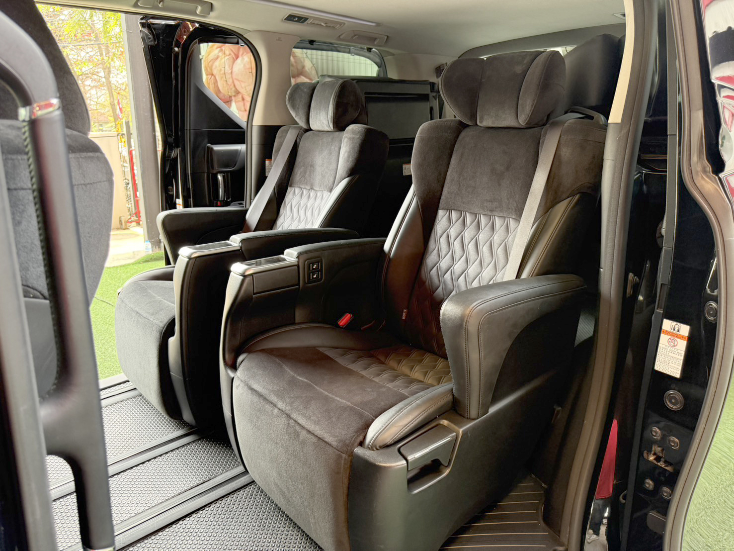 TOYOTA VELLFIRE 2.5  Z-G EDITION 2025