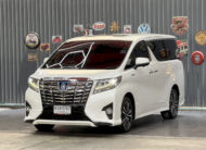 TOYOTA ALPHARD 2.5 HYBRID E-FOUR 2018