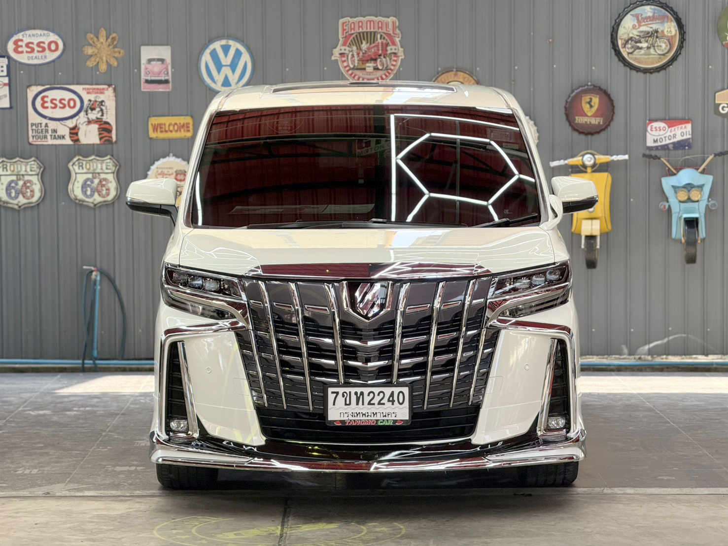 TOYOTA ALPHARD 2.5 SC-PACKAGE 2018