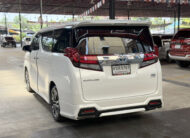 TOYOTA ALPHARD 2.5 HYBRID E-FOUR 2018