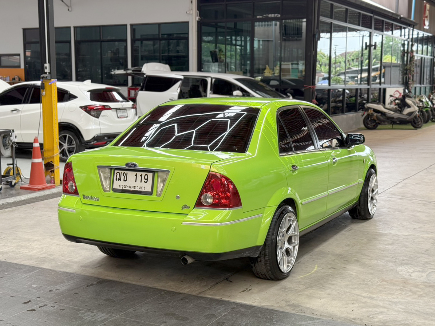 FORD TIERRA LASER 2.0 2005