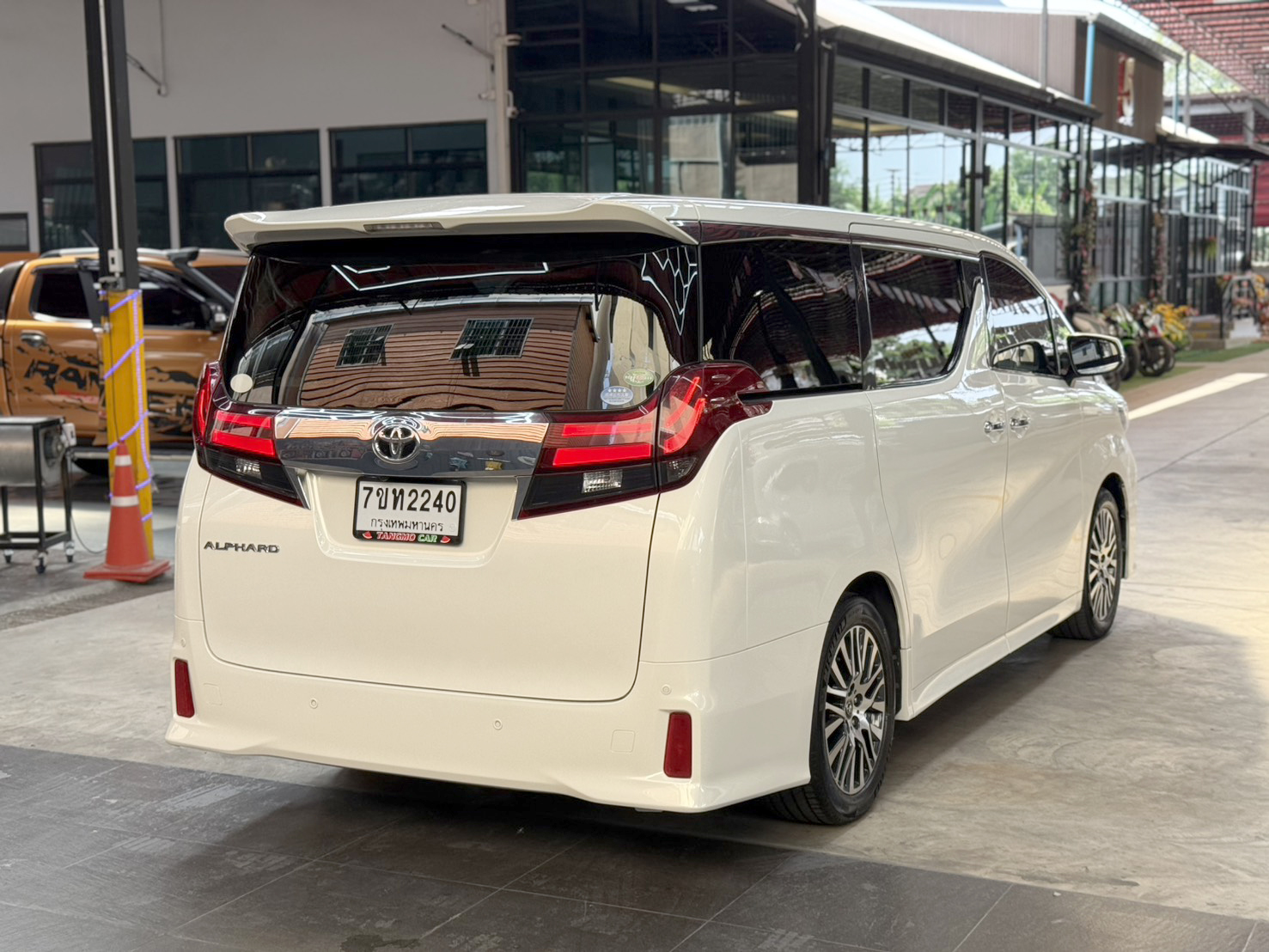 TOYOTA ALPHARD 2.5 SC-PACKAGE 2018