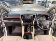 TOYOTA ALPHARD 2.5 HYBRID E-FOUR ปี2017