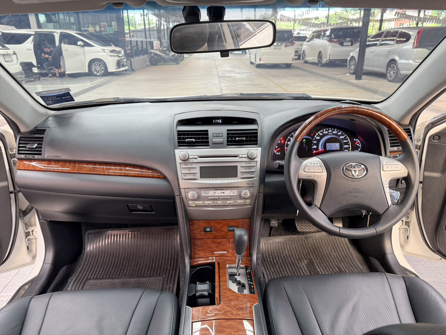 TOYOTA CAMRY 2.0 G EXTREMO 2010