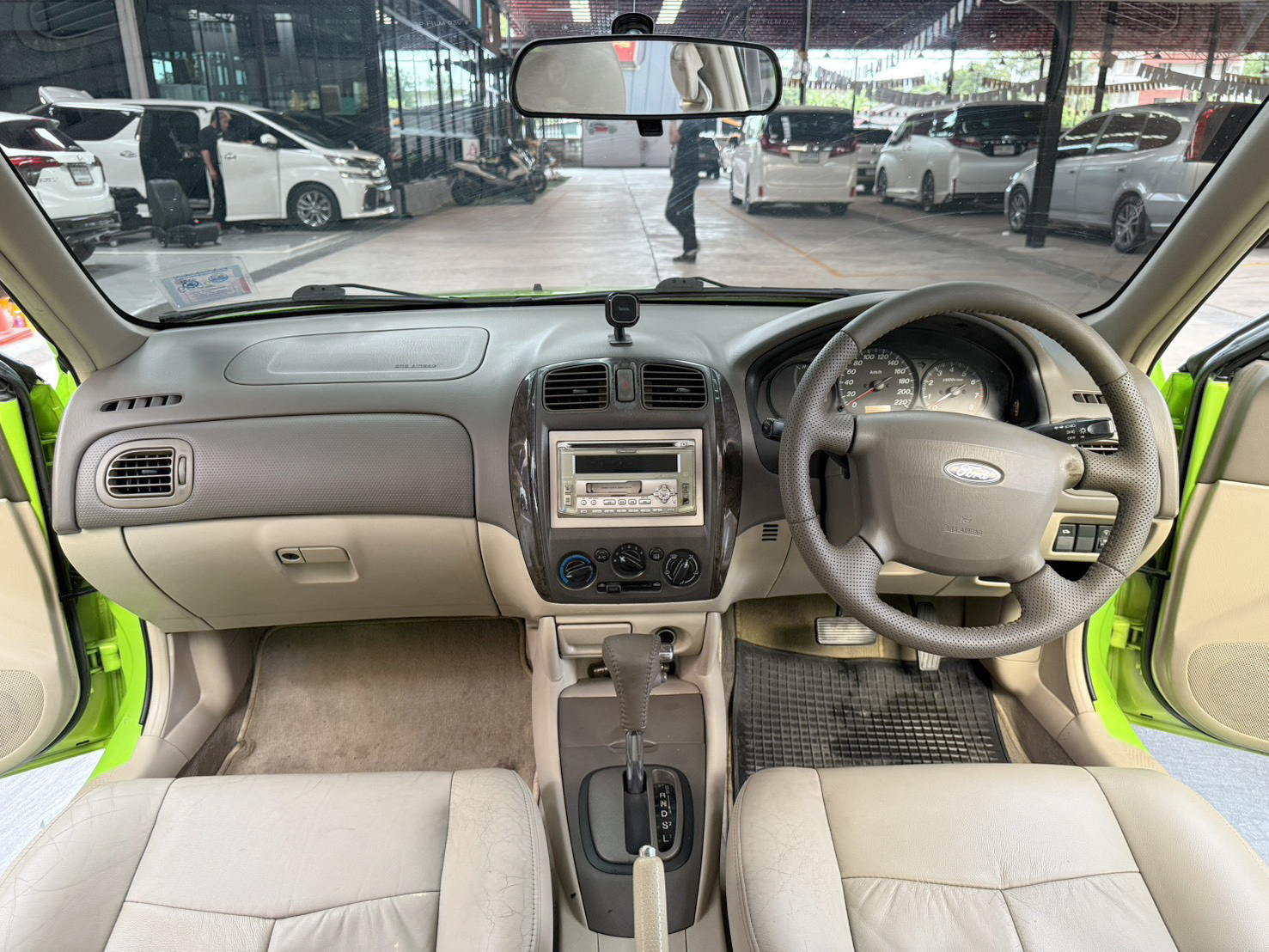 FORD TIERRA LASER 2.0 2005