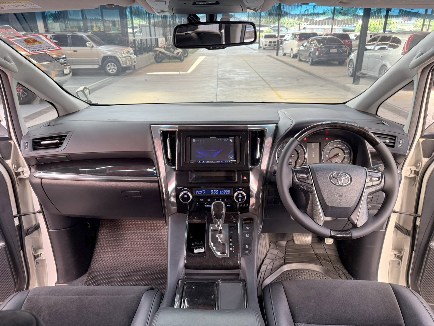 TOYOTA ALPHARD 2.5 SC-PACKAGE 2018