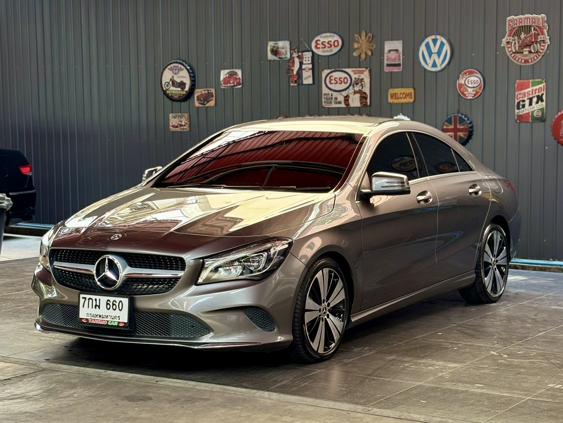 BENZ CLA200 (W117) 1.6 Urban 2018