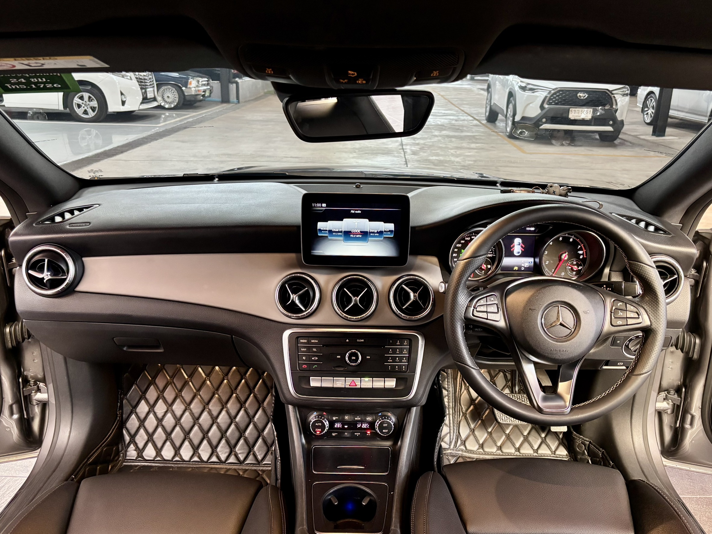 BENZ CLA200 (W117) 1.6 Urban 2018