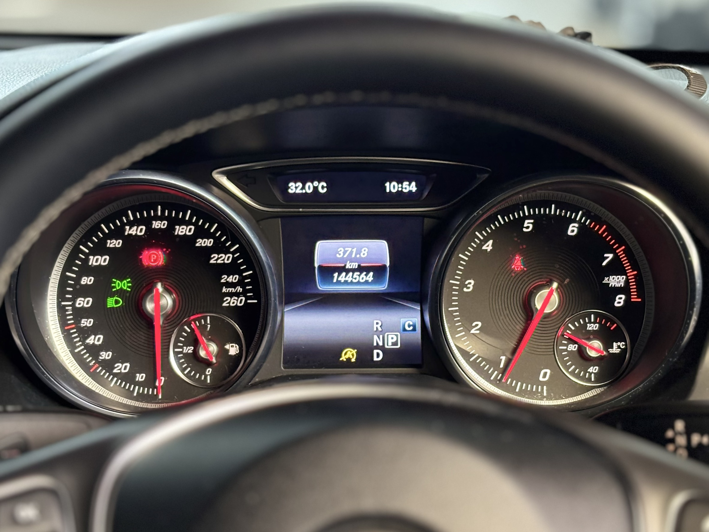 BENZ CLA200 (W117) 1.6 Urban 2018