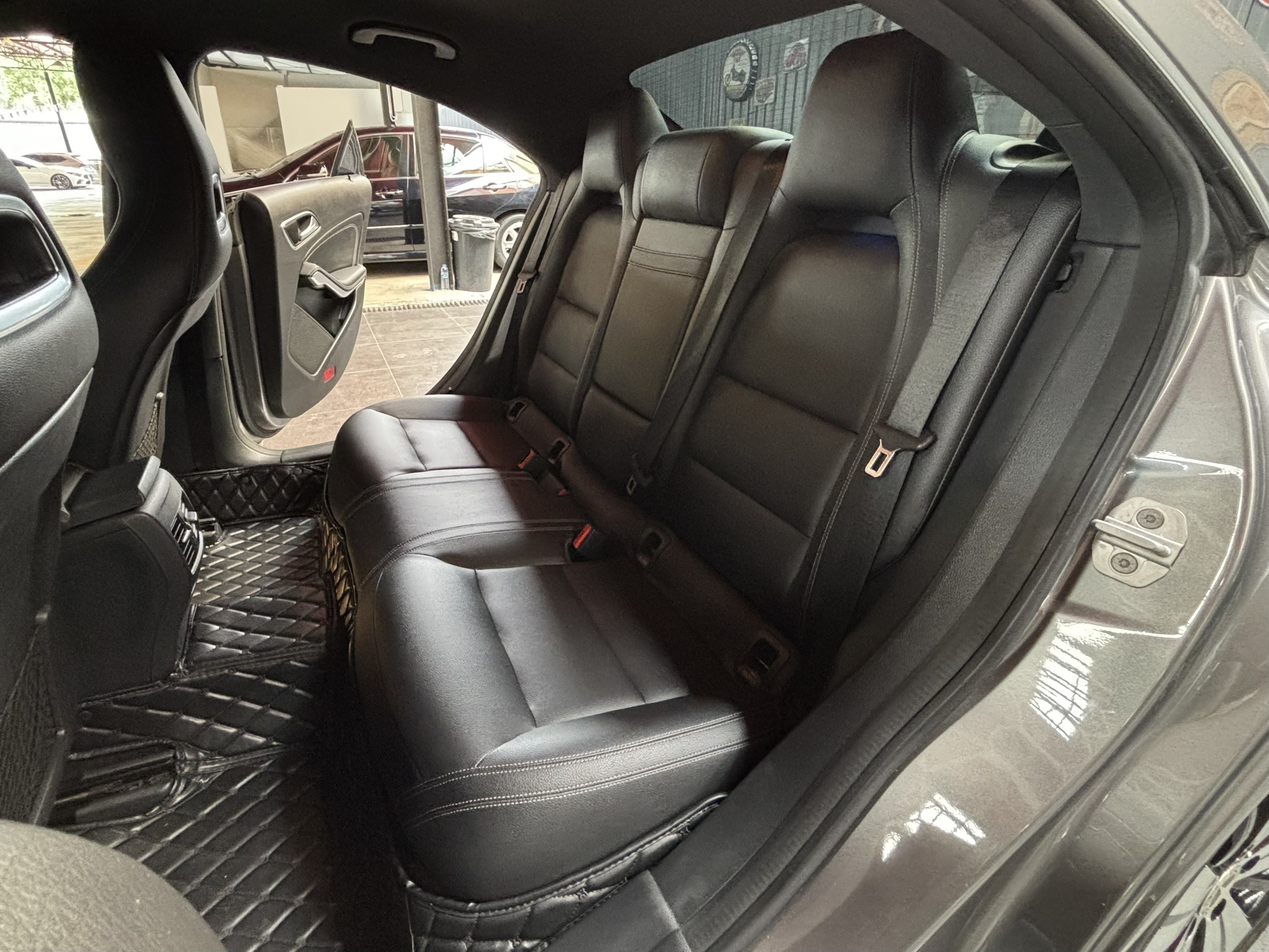 BENZ CLA200 (W117) 1.6 Urban 2018