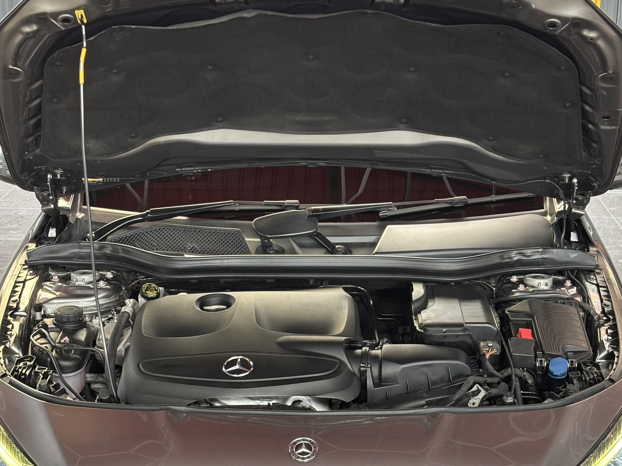 BENZ CLA200 (W117) 1.6 Urban 2018