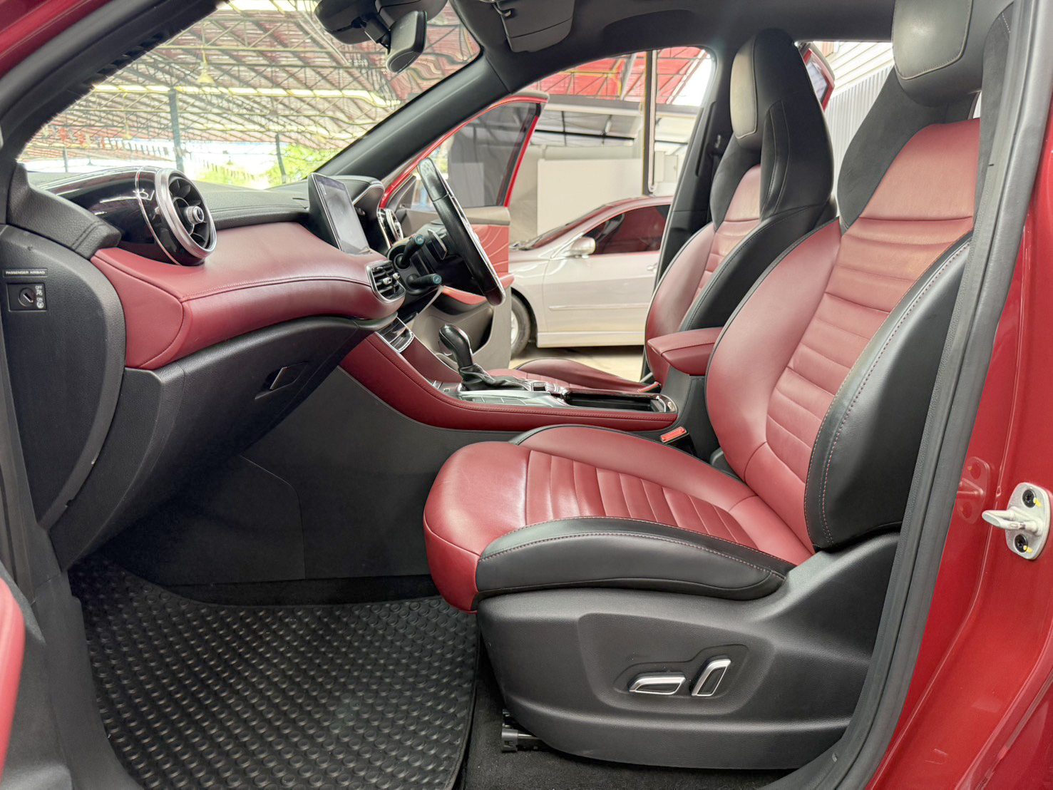 MG HS 1.5 X+ SUNROOF 2021