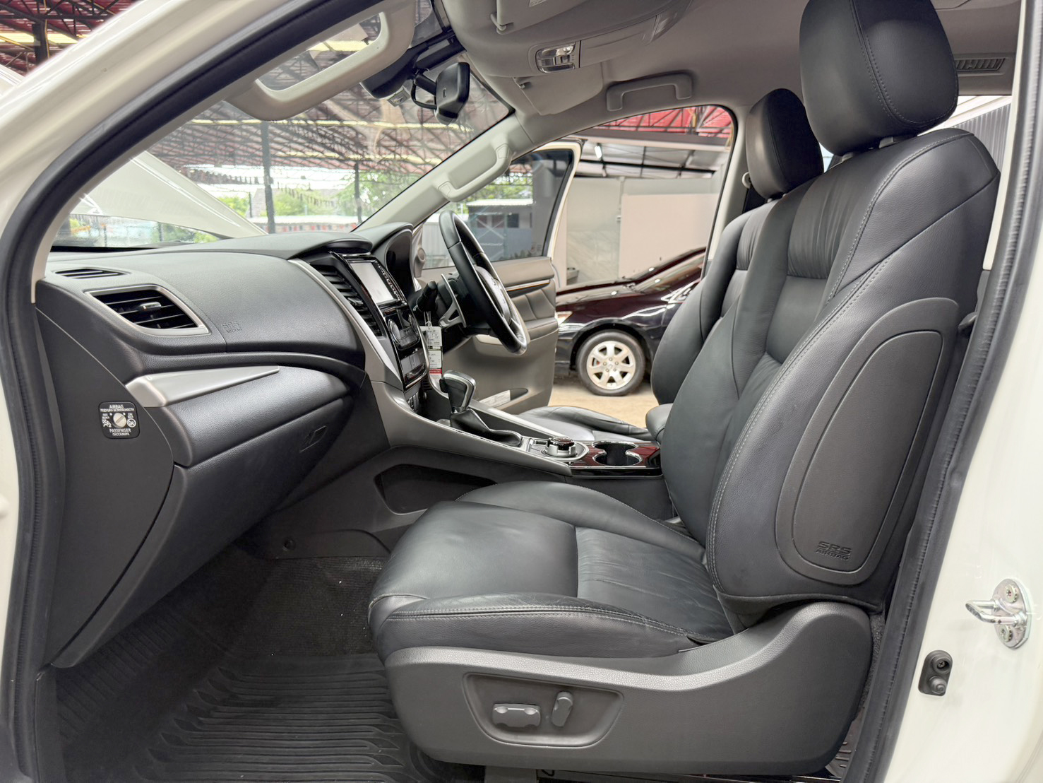 MITSUBISHI PAJERO SPORT 2.4 GT PREMIUM 4WD 2017
