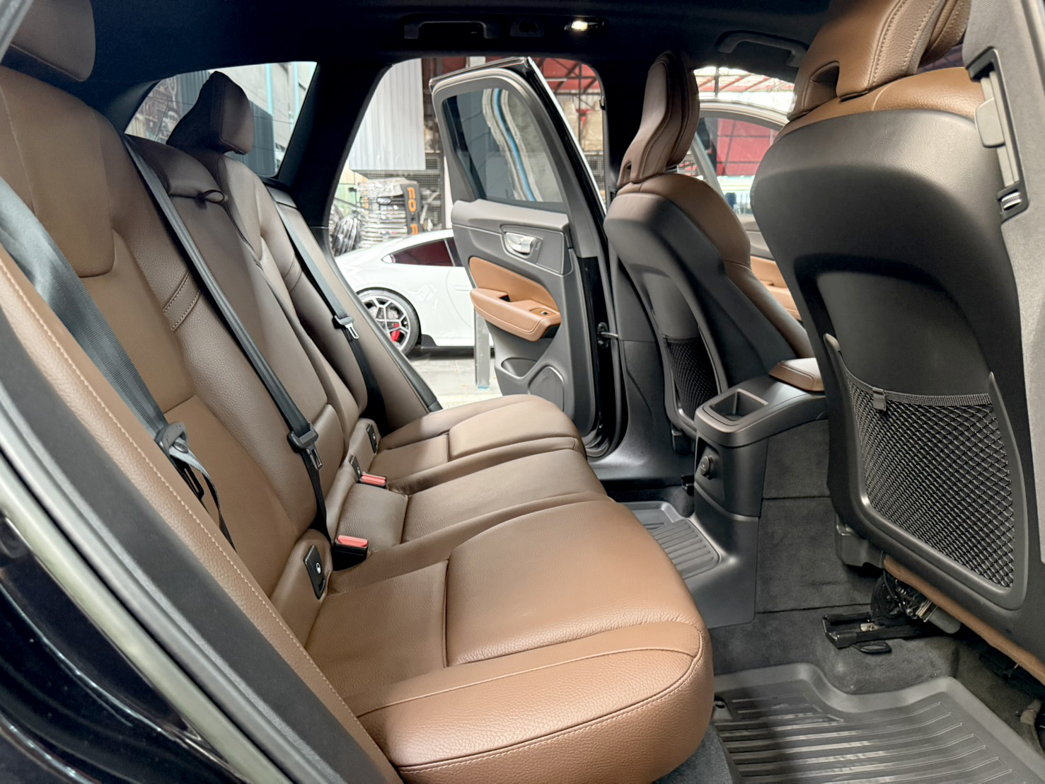 VOLVO XC60 2.0 Recharge Plus T8 AWD 2023