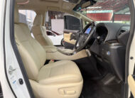 TOYOTA ALPHARD 2.5 HYBRID 2017