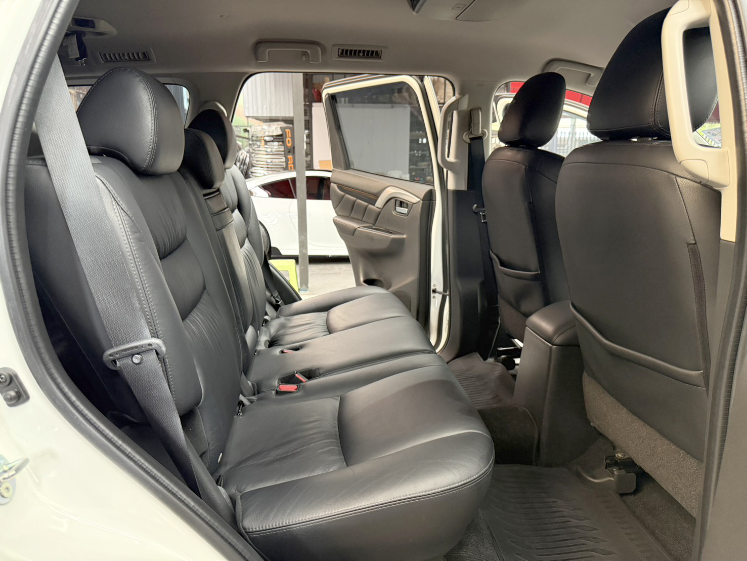 MITSUBISHI PAJERO SPORT 2.4 GT PREMIUM 4WD 2017