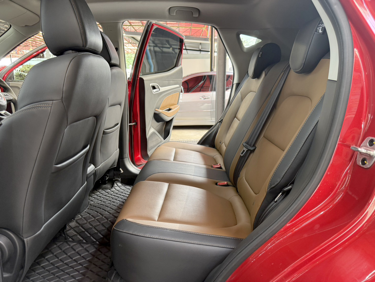 MG ZS 1.5 X+ SUNROOF 2020