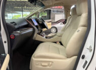 TOYOTA ALPHARD 2.5 HYBRID 2017