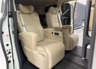 TOYOTA ALPHARD 2.5 G HYBRID 2016