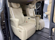 TOYOTA ALPHARD 2.5 HYBRID E-FOUR 2023