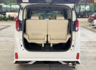 TOYOTA ALPHARD 2.5 HYBRID 2017