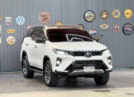 TOYOTA FORTUNER 2.4 Legender 4WD 2023