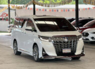 TOYOTA ALPHARD 2.5 HYBRID 2017
