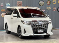 TOYOTA ALPHARD 2.5 G HYBRID 2016