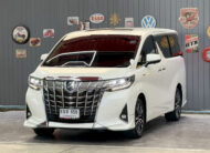 TOYOTA ALPHARD 2.5 G HYBRID 2016