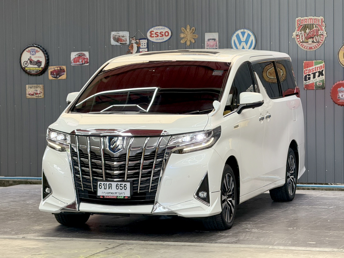 TOYOTA ALPHARD 2.5 G HYBRID 2016